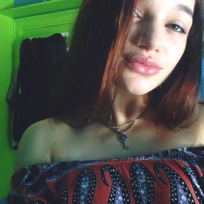 u cute, im cute, we both cute...so wassup