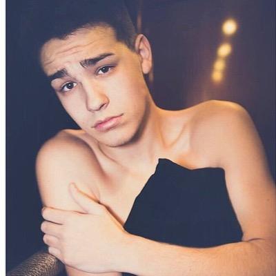 backup account in case my other one bets hacked or something. Follow my main @mendesdrizzle