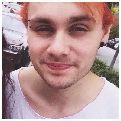 diablo5sos's profile picture. This username is saved by @moteldiablo Be sure to follow her there.