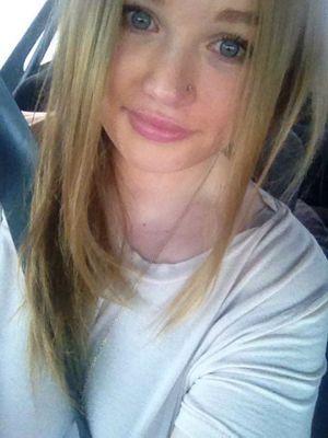 Hi there! I'm Brook, 16. Currently back on track to lose over 80lbs  SW = 250.9 CW = 209.9 GW = 125   (Avi is not me)