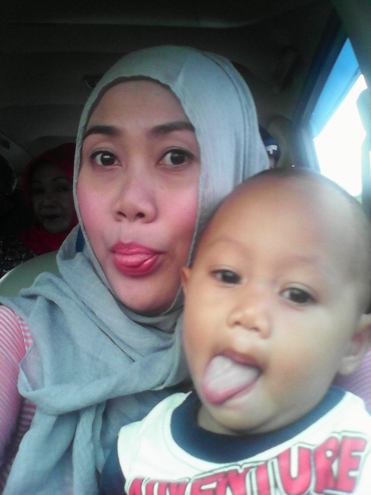 LINE : nununmalisi
@gin_malisi's wife ˆ⌣ˆ II bunda-nya TSAQIF KHAIZURAN MALISI