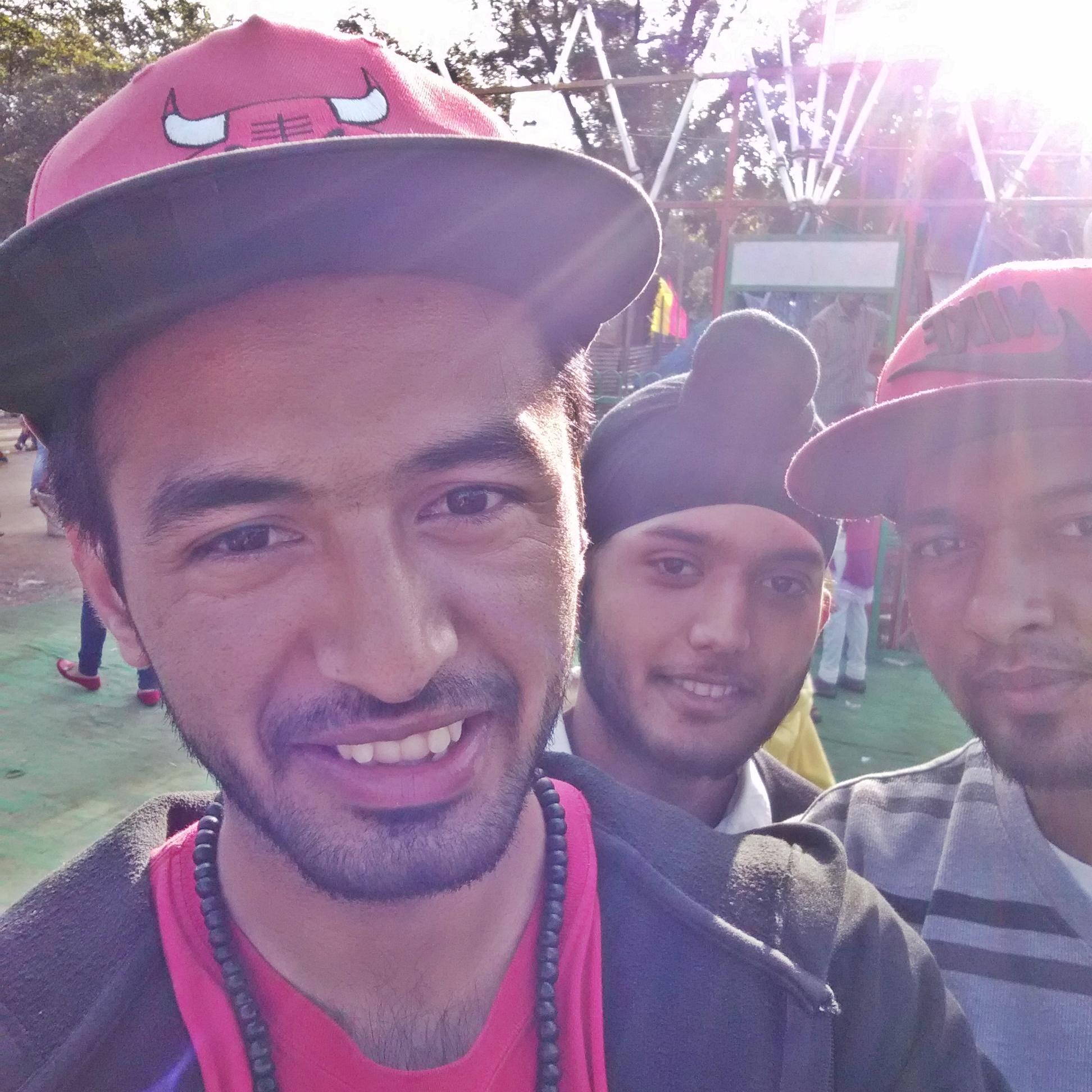 Jelly2120Singh's profile picture. 