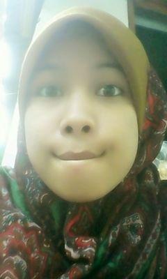 Ingin jd pribadi yg nasionalis sosialis dan agamis. Aamiin. :)