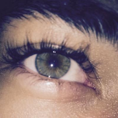 feelingsimpy's profile picture. 