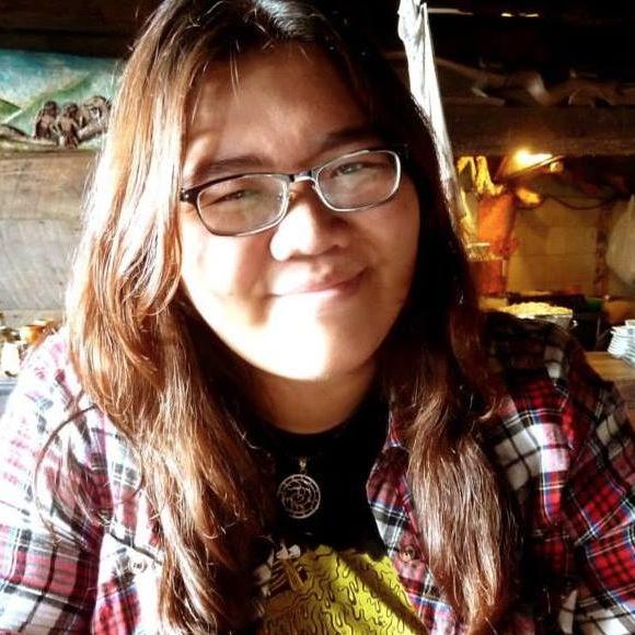 A Creative Director of Meganon Comics, a freelance storyboard artist and illustrator. She's known for her comics Maktan1521, Noodle Boy, Mark 9verse47 & BHB.