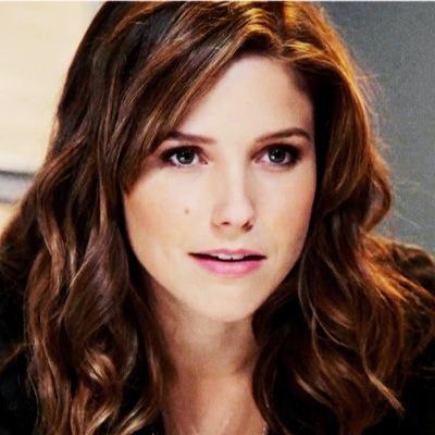 How would you feel if I told you I used to be a huge tree? [Human!Yggdrasil - RP - OC - Norse Myths - Fandom Flexible.]