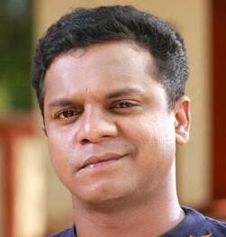 മാന്യതയുടെ പിന്നിലെ ആഭാസത്തരങ്ങളും വികലമായ ചിന്തകളും..