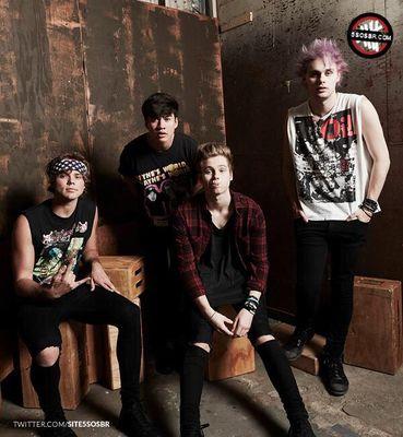 Spanish account supporting 5SOS • Compra su primer álbum en iTunes: https://t.co/Armz81PSAK