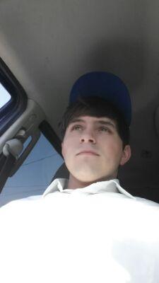 Joey | 18 | senior | H.L. Bourgeois Bitches