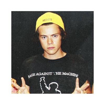 I follow back x :) follow @nightxchanges1d