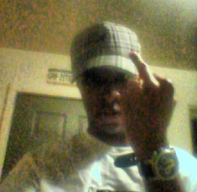 reallise niggz u seeing im back now i been falling back for a min everybody allway ask what going to do next just watch nd see i got surprised for yall