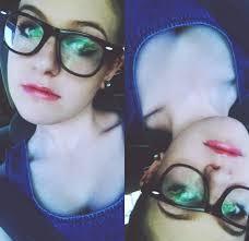Esto se llama perseverancia en una buena causa y obstinacion en una mala. - Laubence Stetne
