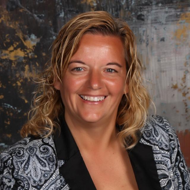 Educational leader, Superintendent, and single mom of 3 who believes that all students can learn. Find their passion and you will find success.