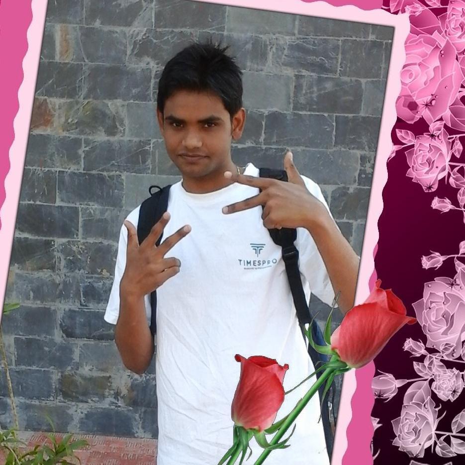 Student At Sharda University