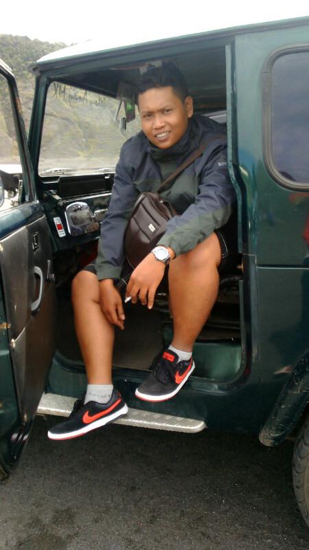 GRESIK BELONGS TO ME