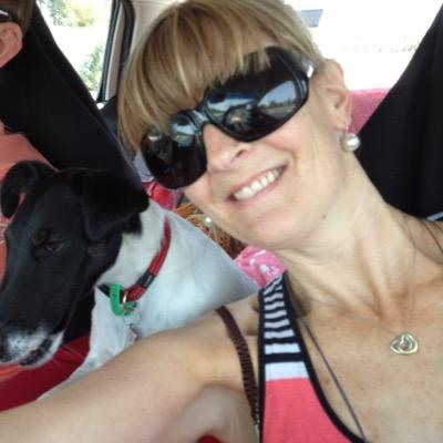 Jodee_Em's profile picture. 