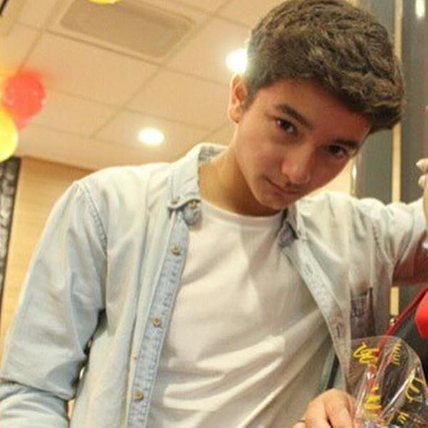 Fanbase of @bryandomani__BD keep support him♥ || Retweet&fav by him (8.12.2014),cassie, maynuriza,followed by @VerellBramasta dan resmi by @RCTI_JIL. Ceck fav!