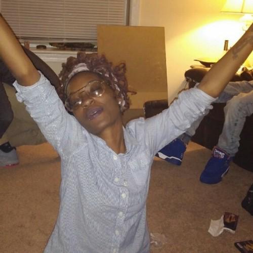 I wanna be free.. Live life for me...Part of that Money Green Team.. Check us out http://t.co/xancNaZZQs