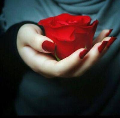 ‏‏‏‏‏‏اشتقت للحديث معك يامن يتابعني بصمت ❤