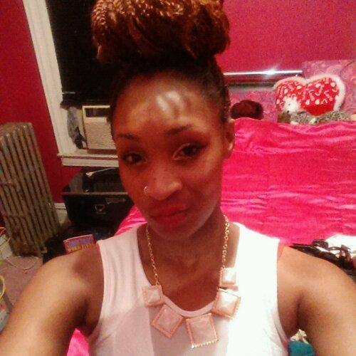 EZ_PZLemonNisey's profile picture. Fun chick dwn for much, love to party n get fucked up ayyy!!!...enjoy life while ya livin!!