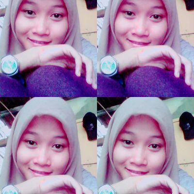 di follow donk jangan cuman nge-stalk doank. mention pake #follback kalo mau di follback :) . biar lebih akrab guest invite pin 53B71577