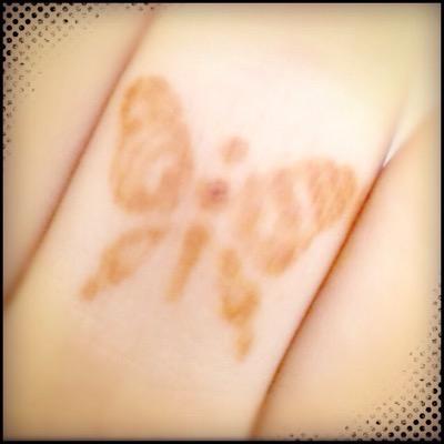 カラオケとハンドメイドとドール（ガルプラ含）好きなピアスバチバチなヲタ社会人。今はFGO（以ぐ♀マぐ♀）ff7（クラティetc）twst（🐬監🐆監）松（四男）。エバクラリヴリーモンストFFBEも少々＋🔰さにわ。いいね＆RT多いです。 ＊時々地元の同人イベに個人名義のspanglemoonで参加しています。