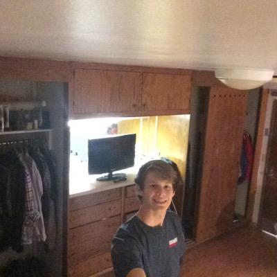 Keenan703's profile picture. 6'8 no basketball