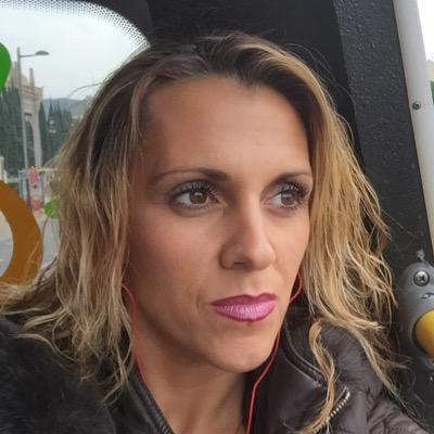 EvaOguey's profile picture. eva conseil en assurance  de toutes sortes ( vie , rc, menage , objets de valeurs ,etc..) et je me deplace chez vous pour vous conseillez au mieux ! a bientôt