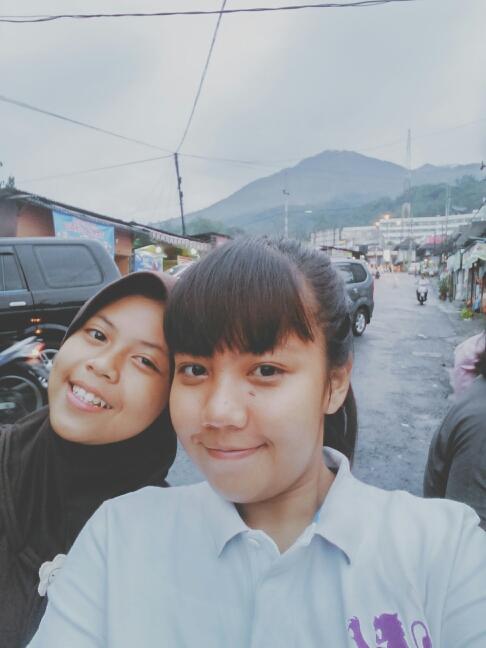 Unactive twitter account
Move to....
Ig: yuanityara
Line: taranitaaaa
