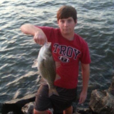 SportsTradnPost's profile picture. Buy Sell Trade all types SPORTING GOODS Fishing Hunting Baseball Softball Football Golf  and MORE!  Tag us in your INSTAGRAM Sports Pix and we will follow back!