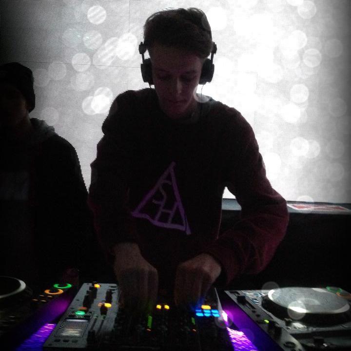 DomBowen1994's profile picture. Dom Bowen                                               South House