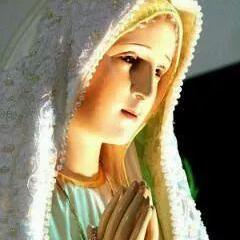 eu pedi a Deus pra escrever seu nome em minha mao ele foi muito mais alem te gravou no meu coraçao ♥