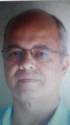 profissional liberal, professor, esperançoso de que um dia essa nação seja de Ordem e Progresso.