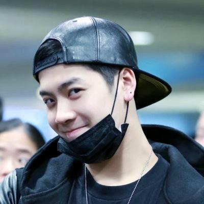 Kill me with your eyes and your lips! puppy Jackson! (#ﾟДﾟ)