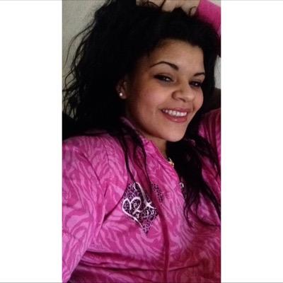 IG: tweedlauryn