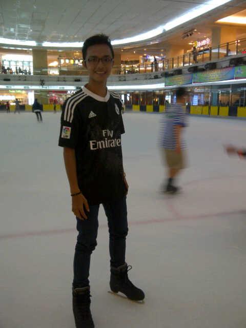 alachtur's profile picture. Hidup butuh perjuangan | jika anda berjuang maka anda akan mendapat keindahan hidup :)