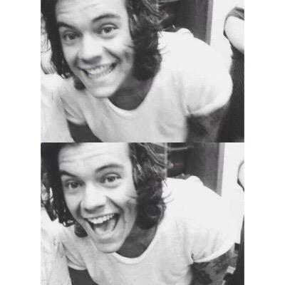 Access to 2/5:)) Fandom....more like family✨.