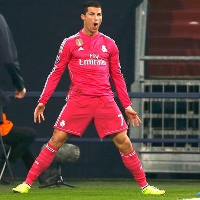 Informações do Real Madrid e CR7. Tudo sobre jogos, gols, treino. Maior fã do clube e do melhor do mundo CR7!