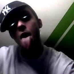Blogger x Supporter of Black Music! HipHop is my Heroin!