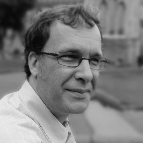 Software architect and developer. Amateur photographer. fr/en