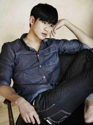 {Rp of KimSooHyun} |16 Februari 1988 | aktor dan penyanyi | new chara lest be friend:)