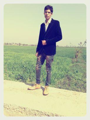Please don't get confused
between my personality & my
attitude My personality is who
I am & my attitude depends on
who you are!
