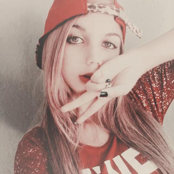 If you tell me I'm wrong, wrong ♫