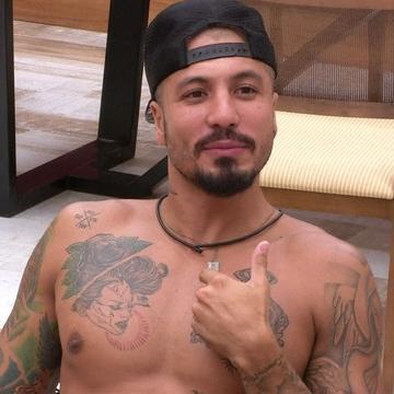 23/02/2015. Fã do BBB e do casal mais fofo do mundo: Fernando e Aline.