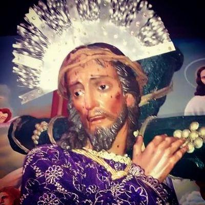 Amen a sus enemigos, hagan bien a quienes los odian, ben digan a quienes los mal dicen, oren por quienes los insultan.