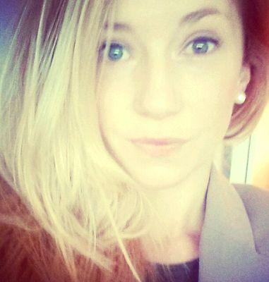 AmyEDella's profile picture. Small but mighty!