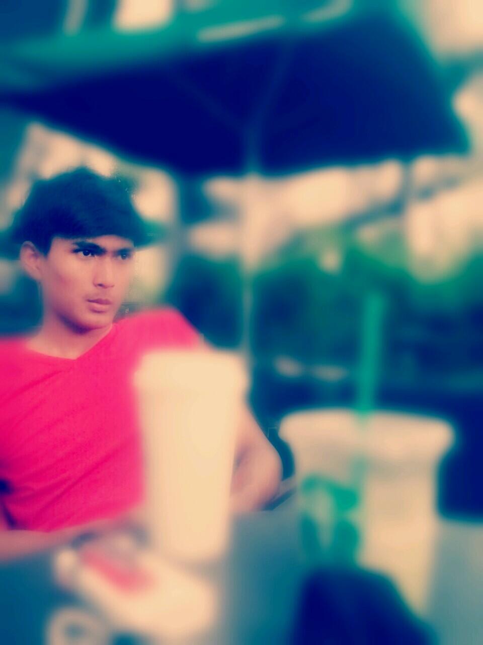 oktakurniawan80's profile picture. senyum itu indah :)