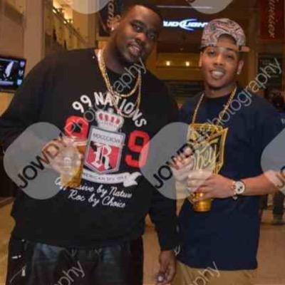 Shottaz Ent™ Artist @TreySavageAss & @Spyda5150 Subscribe @ http://t.co/Qzp0nGnyzP Ent All Booking  940 597 2836 Beats/Features ShottazEntertainment@gmail.com