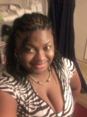 asiaking779's profile picture. 