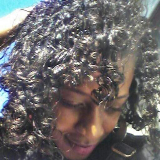 realfknpretty's profile picture. 